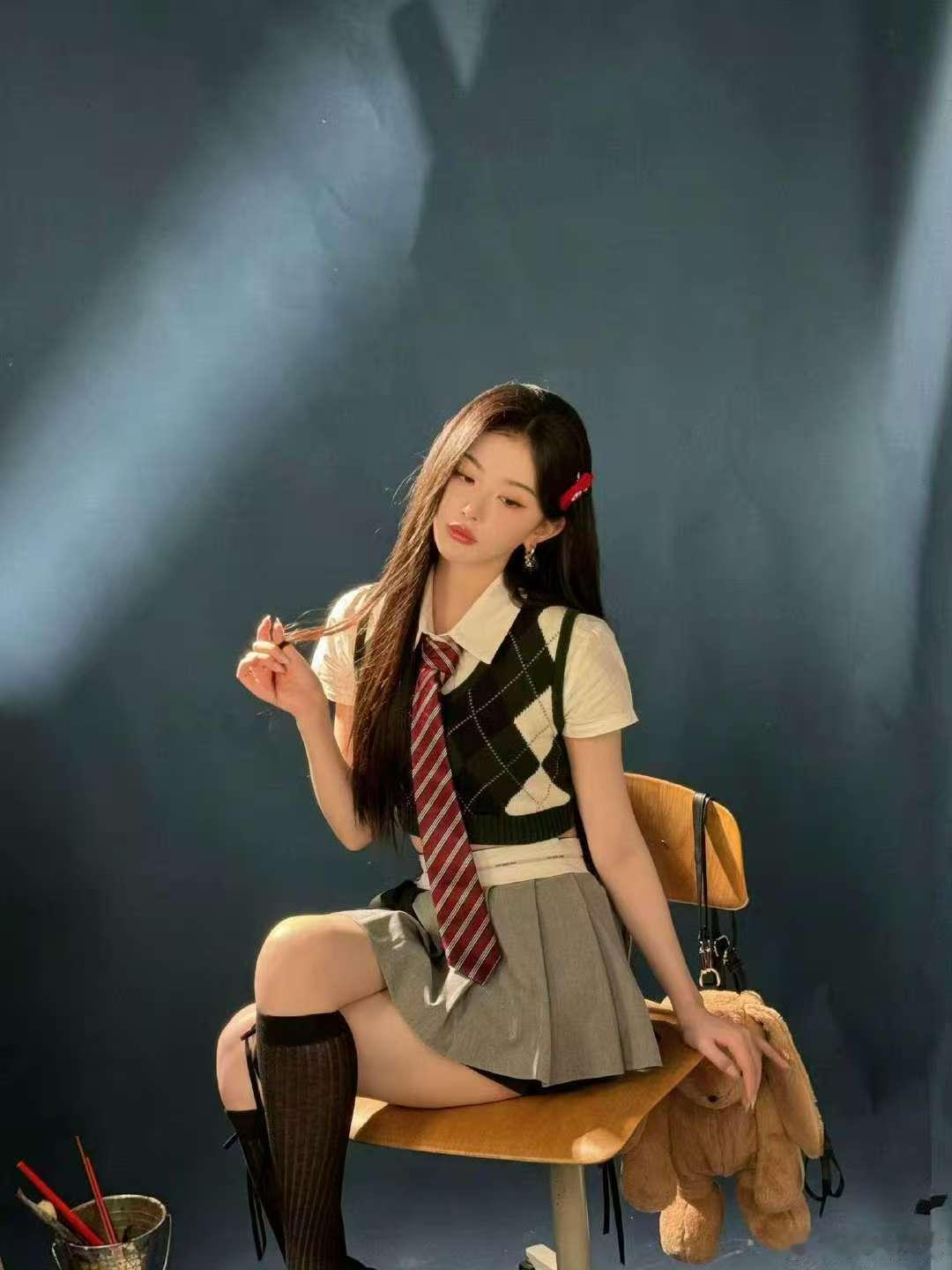 周洁琼孔雪儿终于想起自己是爱豆了她们的舞蹈里，有选秀时的热血，有练习生时的坚持，