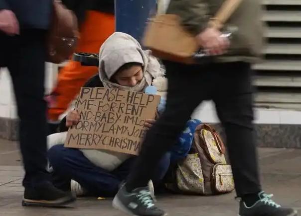 为什么美国的斩杀线，直到最近才被发现？因为近百年来运作良好的，"海外吸血供养本土