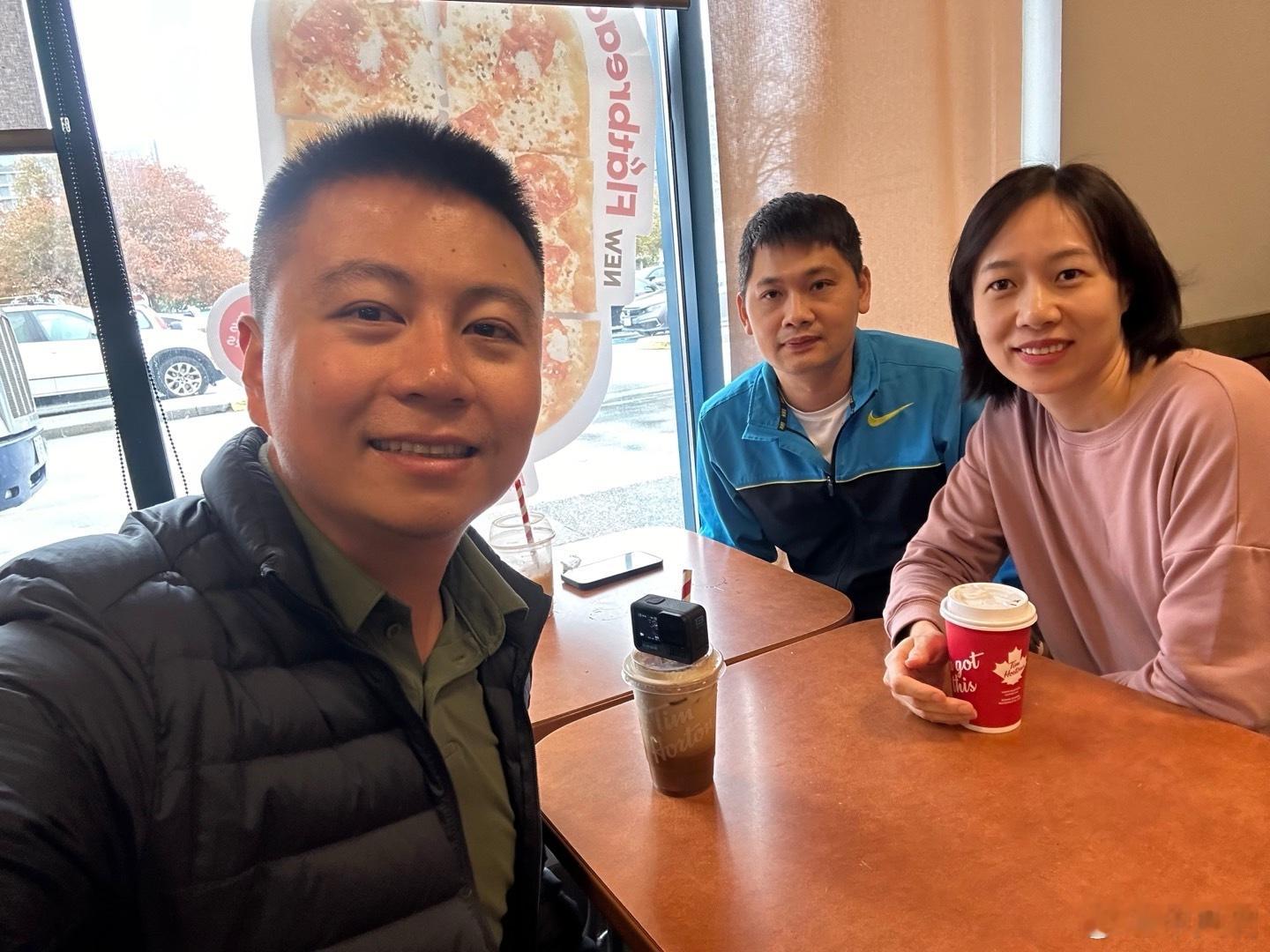 【离开温哥华】在温哥华待了15天，大概见了40多人，也是稍微有点累，最近开始补游