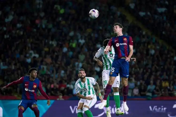 今日免费赛事情报更新！036 西甲 贝蒂斯vs巴萨实力战意1.皇家贝蒂斯目前排名