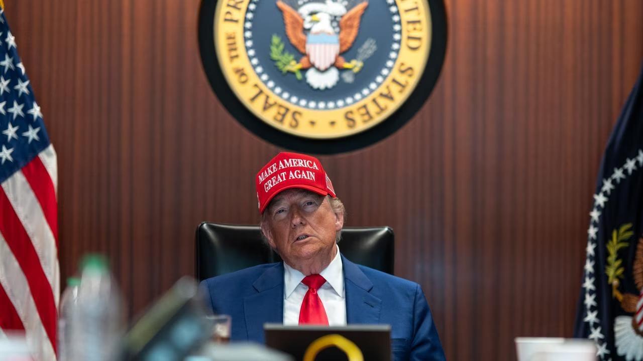 🚨🇺🇸战争、金钱和中期选举：特朗普的政治时钟正在滴答作响

“美国是一个非