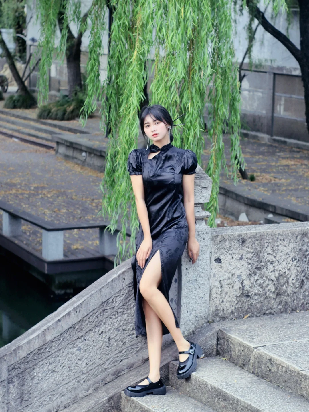 “以诗会友，雅韵流觞”