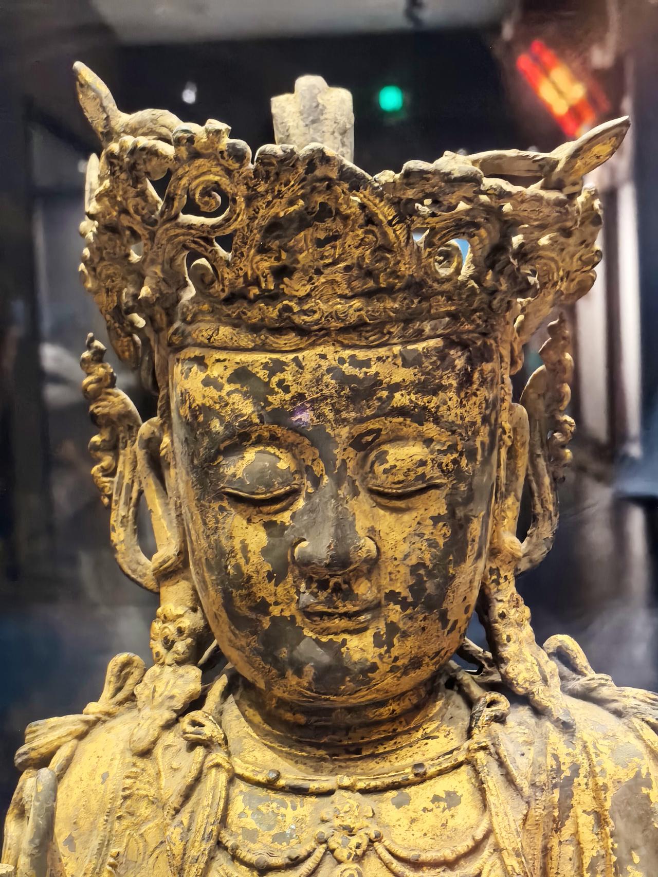 南阳市博物馆馆藏的明代鎏金铜佛造像