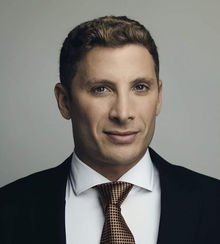 路透社今天（2月25日）报道：“美国官员称，美国希望与中国保持稳定关系，但并不信