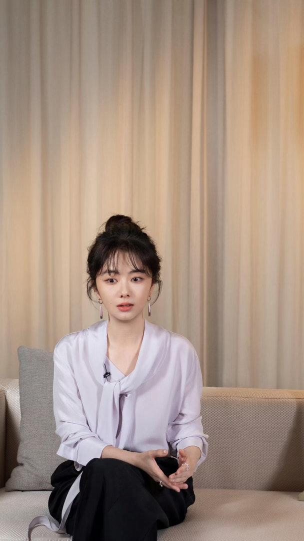 这才是访谈节目里的“白月光”啊！ ​​​