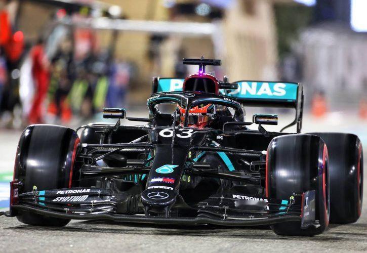 F1 乔治•拉塞尔透露20年在萨基尔代打汉密尔顿时由于时间紧迫，无法调整驾驶舱，