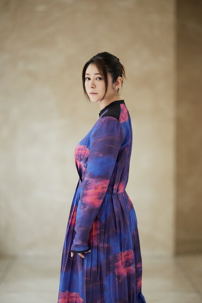 日娱新闻 真木阳子 杂志《story》采访美图 