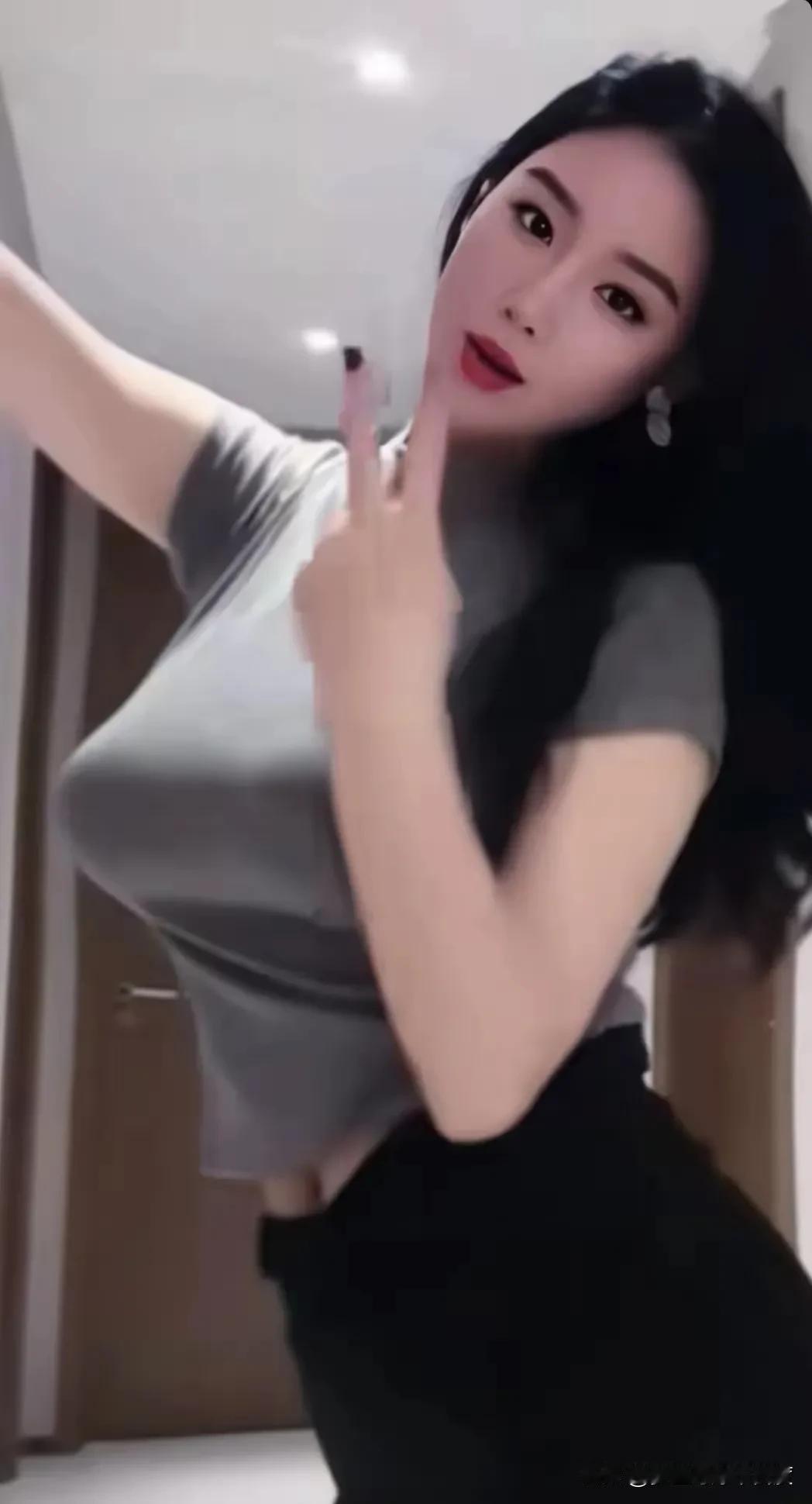 敌人变成朋友，就比朋友可靠，
但朋友一旦变成敌人，就比敌人更危险。
