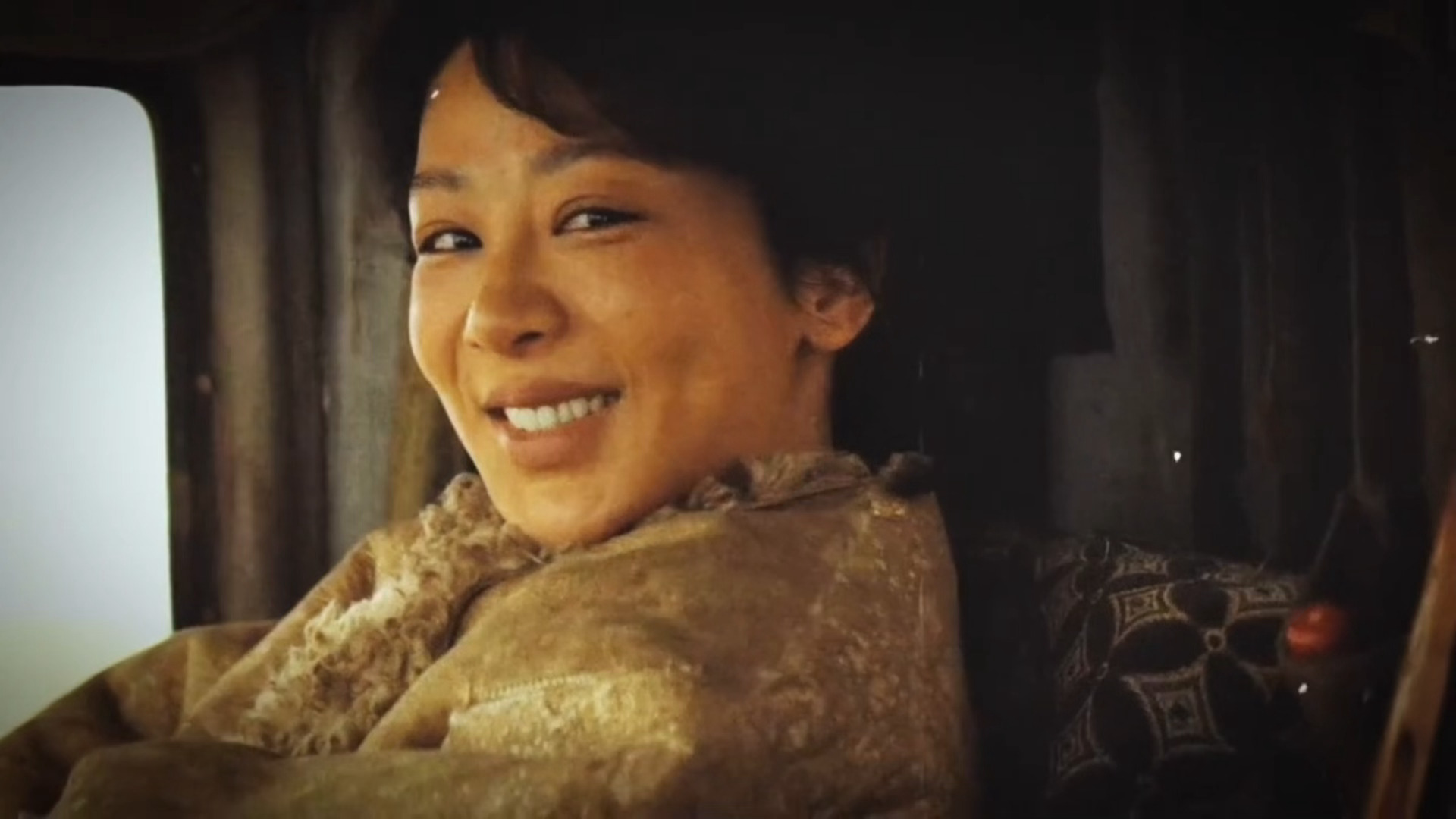 生命树定档这就是彪悍又让人仰慕的白菊警官，笑容好温暖