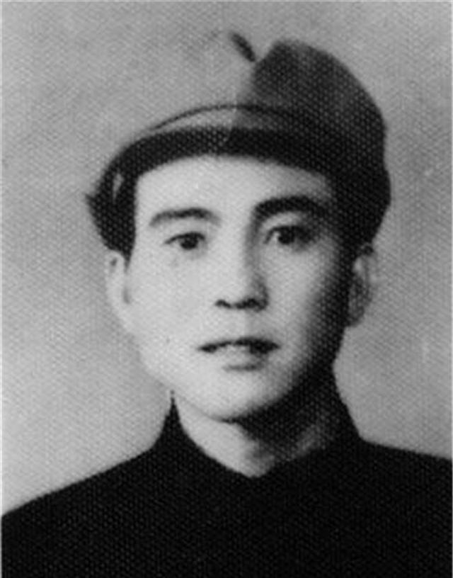 1952年初，曾经意志坚定的共产主义战士刘青山，因贪污上百亿旧币被执行死刑，以至