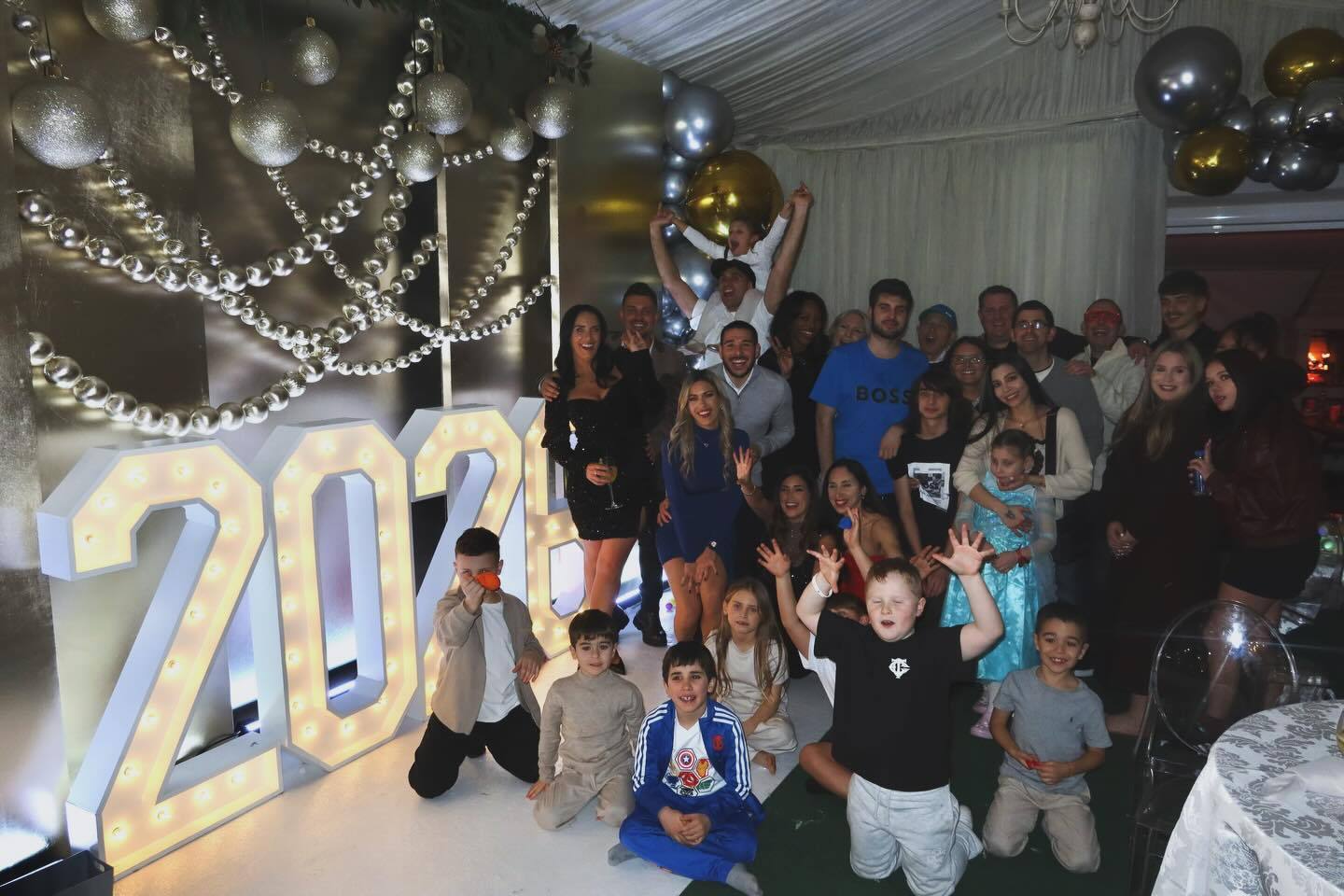 大马丁更新ins：2026 🩵👊🏽阿根廷球迷俱乐部新年快乐