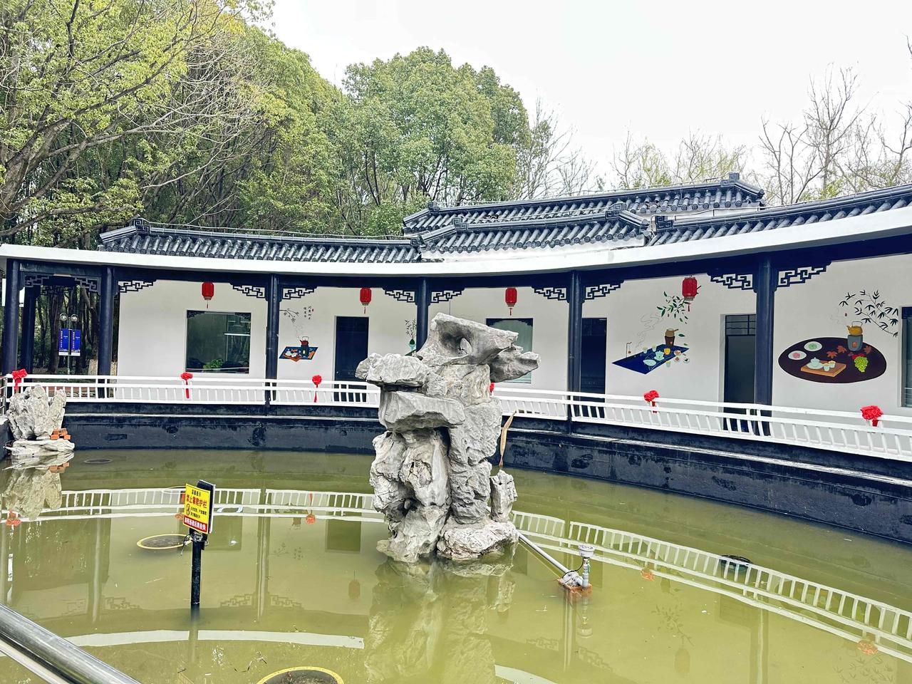 盛泽镜湖公园，藏着的诗意角落。