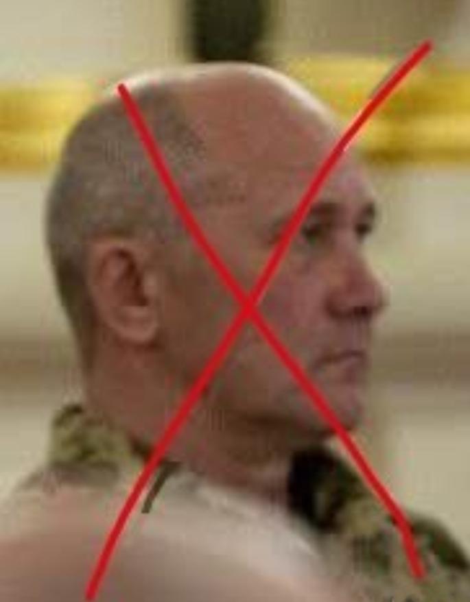 被俄军击毙的乌军飞行员之一舍梅特中校
 
此人曾因在所谓的乌东“反恐行动”（屠杀