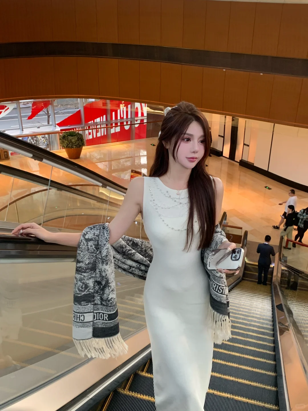 少爷 小姐终于肯拍照了📷