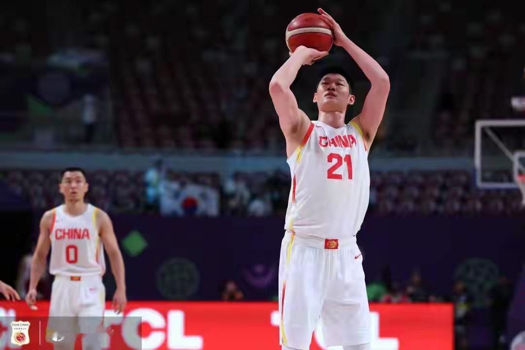 大秋表现定海神针，这个实力有机会打NBA胡金秋