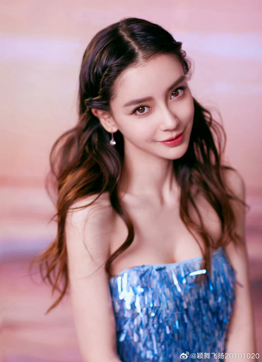 angelababy[超话]Angelababy回应被说显老 宝贝，在我们心中，