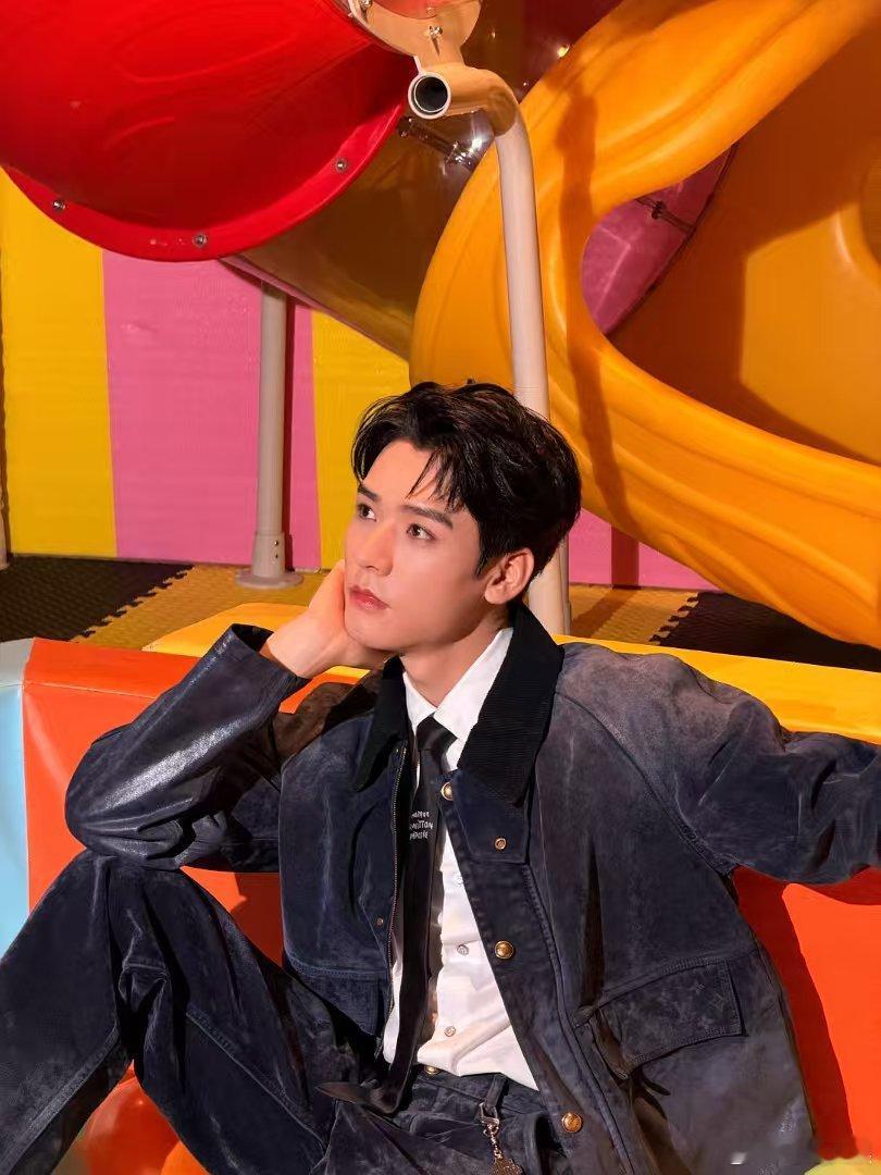 龚俊live碎片龚俊耍live不耍赖龚俊耍live不耍赖，live碎片来了，[抱