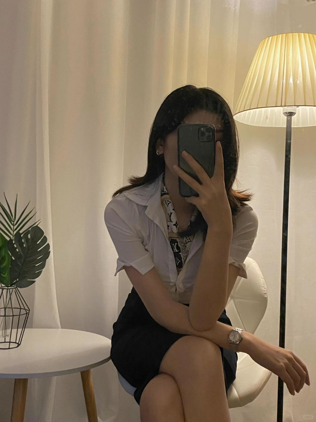 她是一件彩礼，通过婚姻才能变现
没有在20出头嫁人生子是赔钱货
是过了30岁就没...