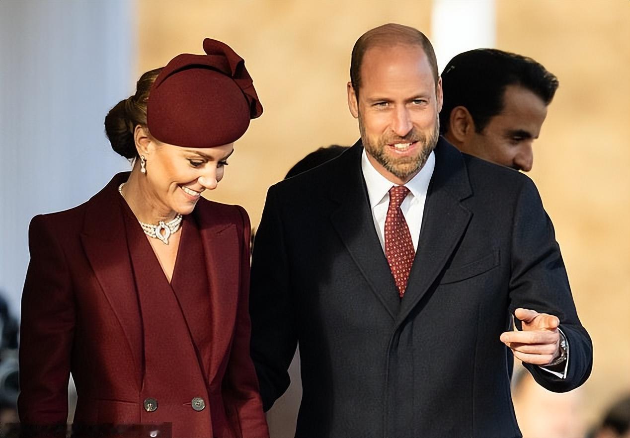 都说做化疗会掉头发，但是凯特王妃的发量似乎一点都没有受到影响。发量还是那么的浓密