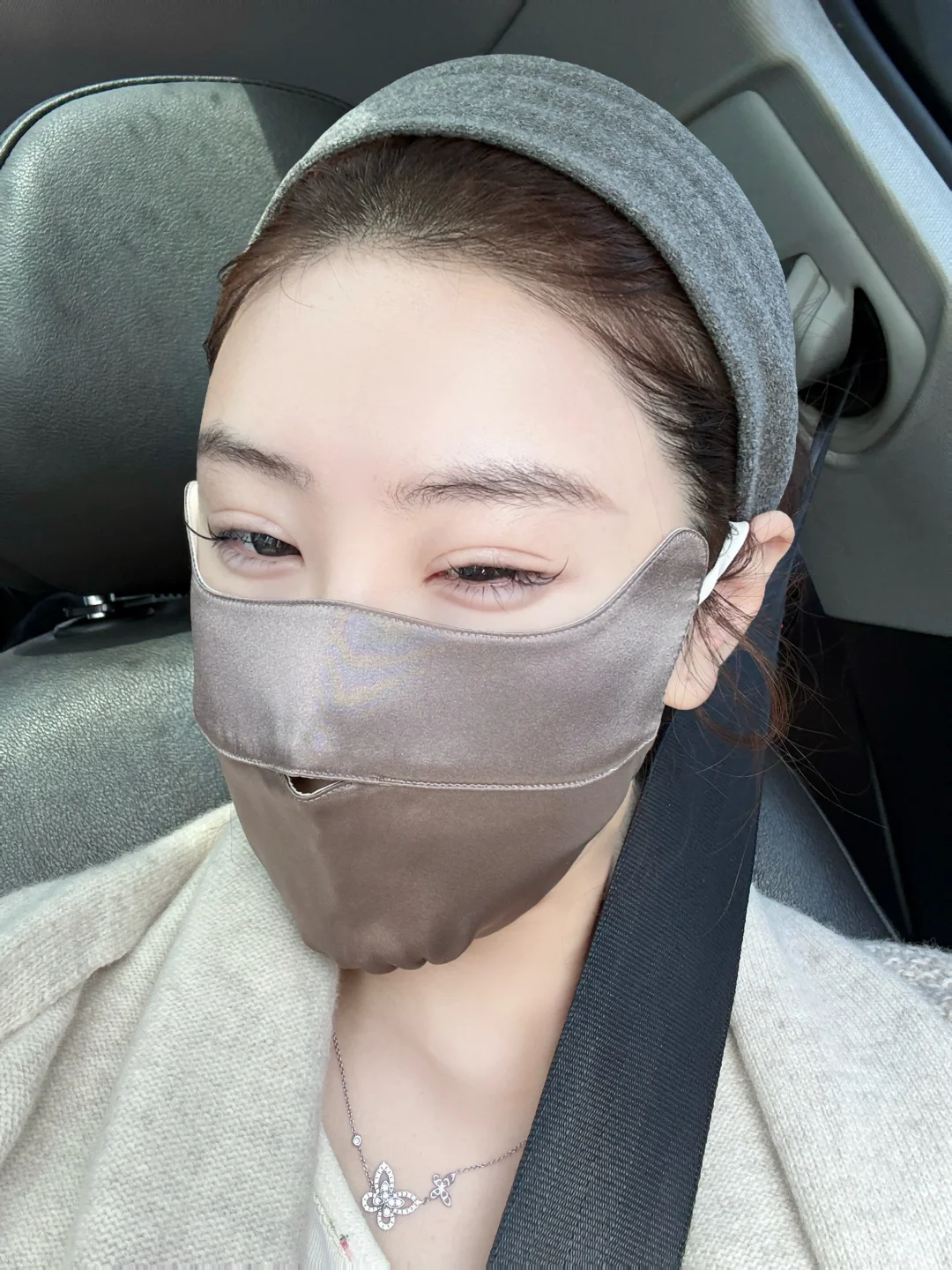 做完医美出门的我be like