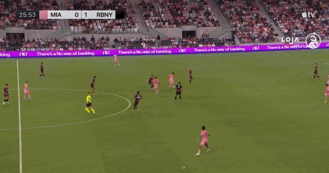 梅西要是踢后腰也会是独一档，但那也太浪费了迈阿密国际vs纽约红牛