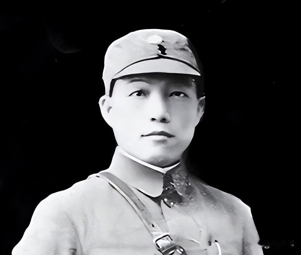 1951年2月5日，农历除夕，万家团圆的岁末之夜，台北城内年味融融，百姓阖家守岁