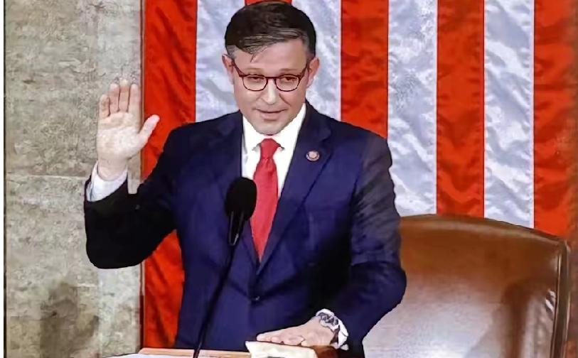 美国突发！投票要查公民身份证了？
 
美国众议院议长约翰逊官宣：共和党正推新法案