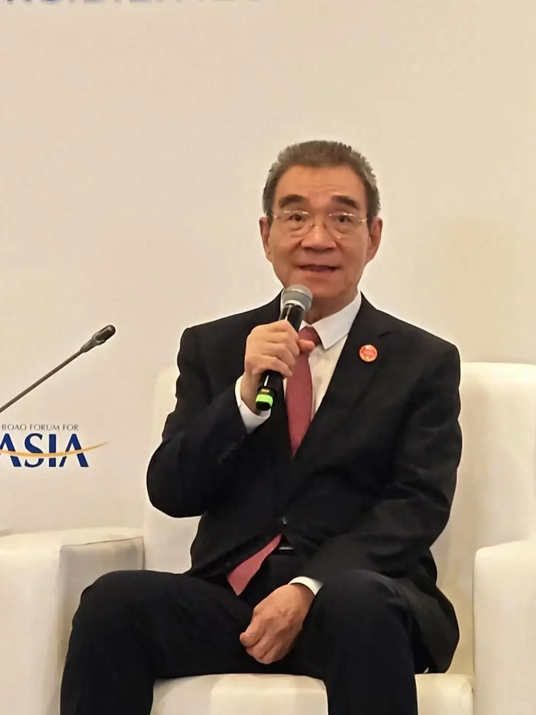 林毅夫: 通缩不能被解决，只能被消化