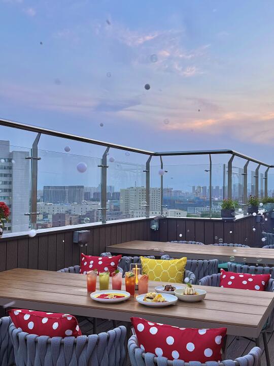 太美了吧！！长春首家露台泡泡bistro🫧🌇