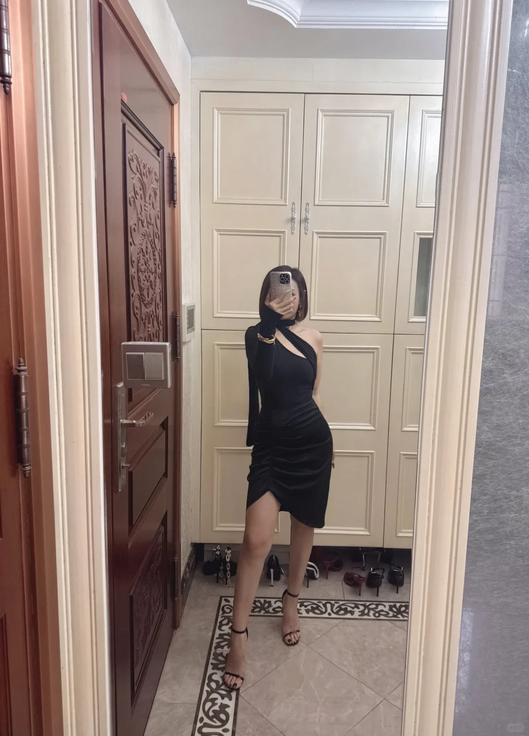 穿搭分享！👩‍🦰💄👠