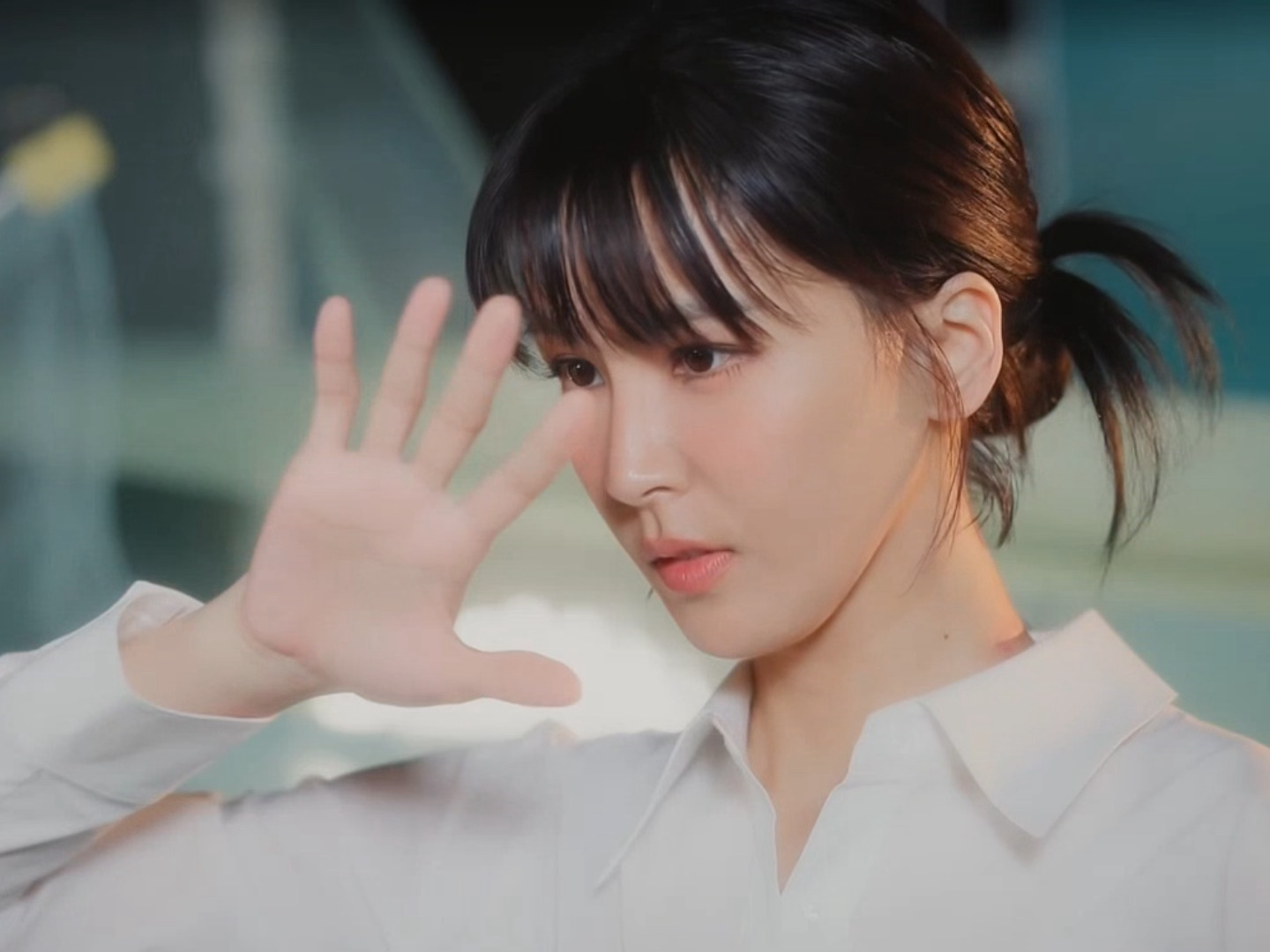 我去。。曾沛慈这个妆造萌哭了。。浪姐二公直播