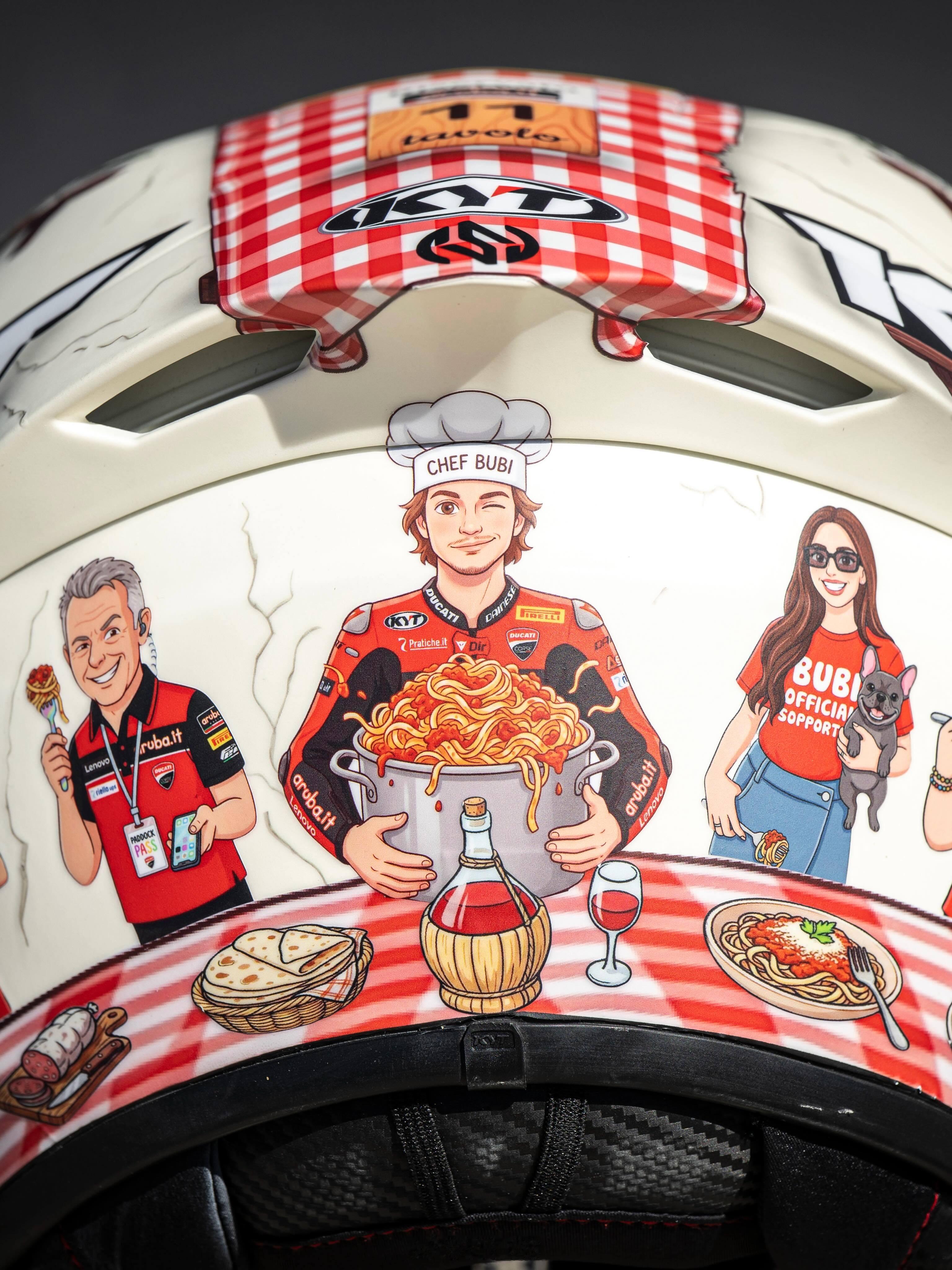 Nicolo Bulega本周末头盔特殊涂装wsbk