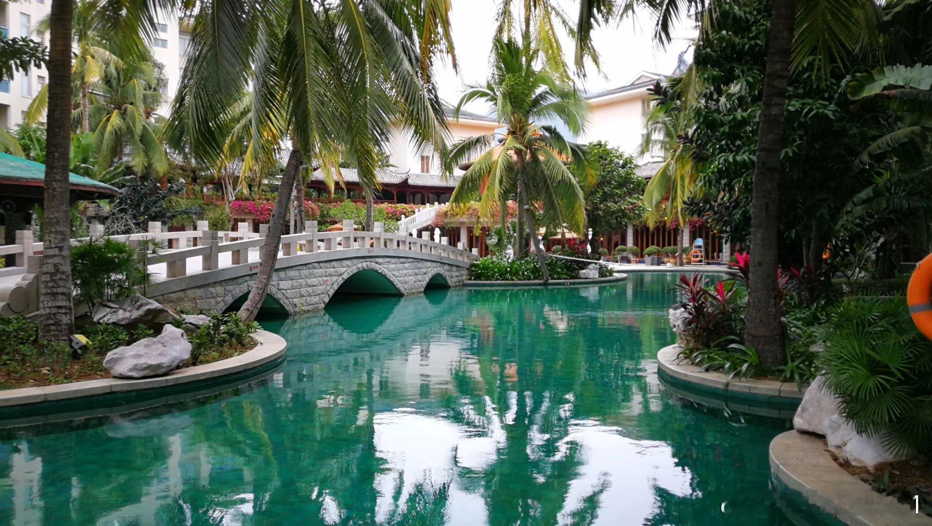 有思想，也有忧伤和理想，这才是生活。       ——陀思妥耶夫斯基 ​​（海南