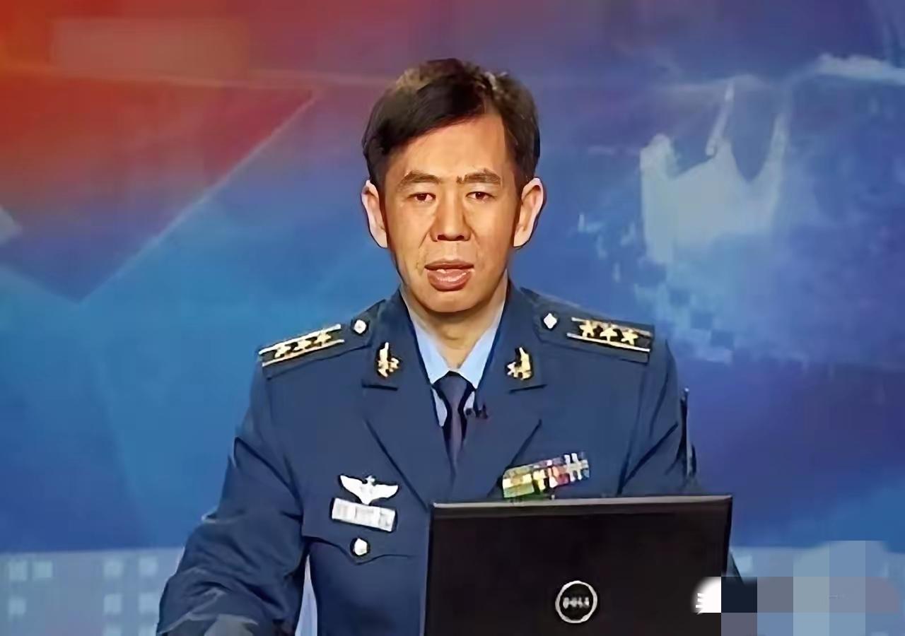 枪管子都杵到脑门上了，居然还在翻规矩手册！这两天看戴旭大校盘道的一段历史，血压直