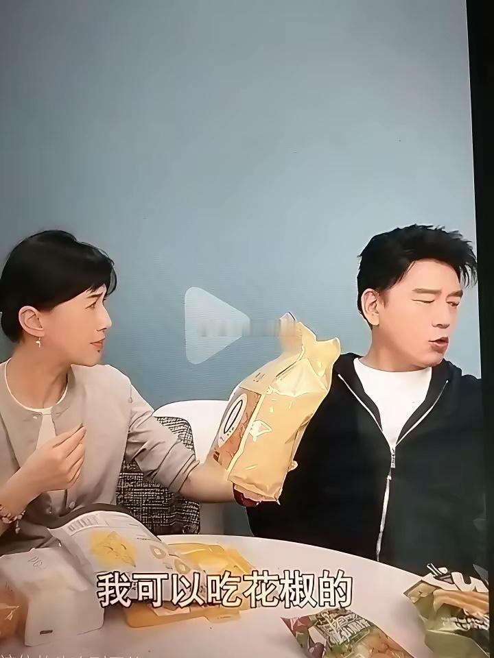 王耀庆：不允许孩子吃麦当劳，但肯德基可以。给每个papi酱工作室的女生都用心送了