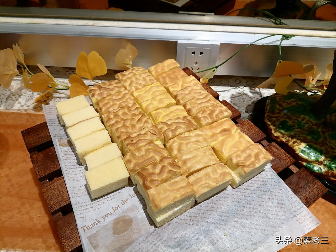 没想到和我一个房间的大姐，她竟然比我还招蚊子。

昨晚，睡着之后，大姐不时的打开