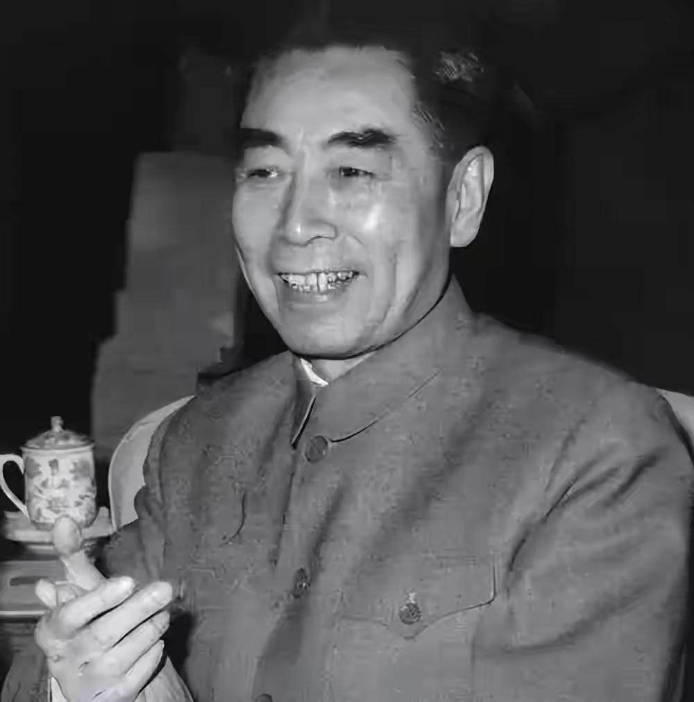 1973年，周总理接见王玉龄，提起张灵甫后说了一席话，王玉龄哭了

这短短一行字