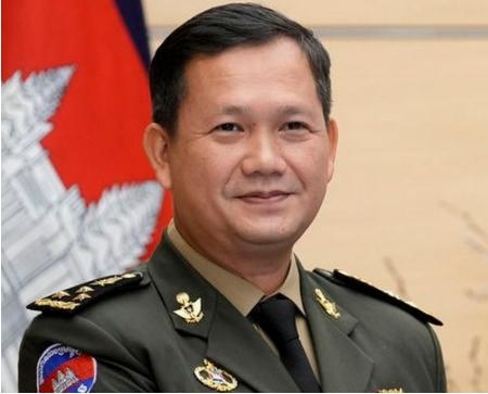 柬埔寨洪马奈本想一心倒向美西方，却没想到，买了美国武器，却挨了美国盟友的打，自己