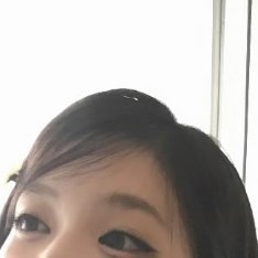 阳光信用兔沢千岛 像五月的暖阳，青春充满朝气。像破土的新芽，青春充满活力，像欢腾