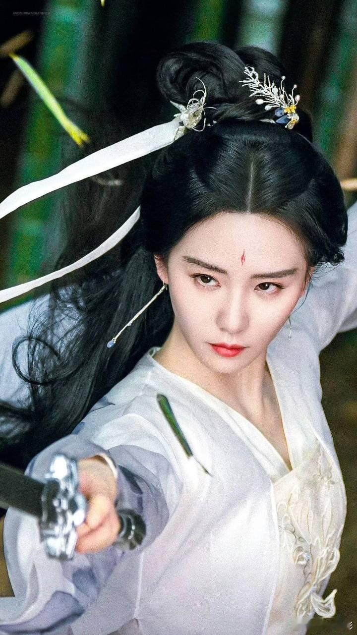 东方淮竹抢了刘诗诗的号恭迎刘诗诗东方淮竹大小姐终于回来了 ​​​