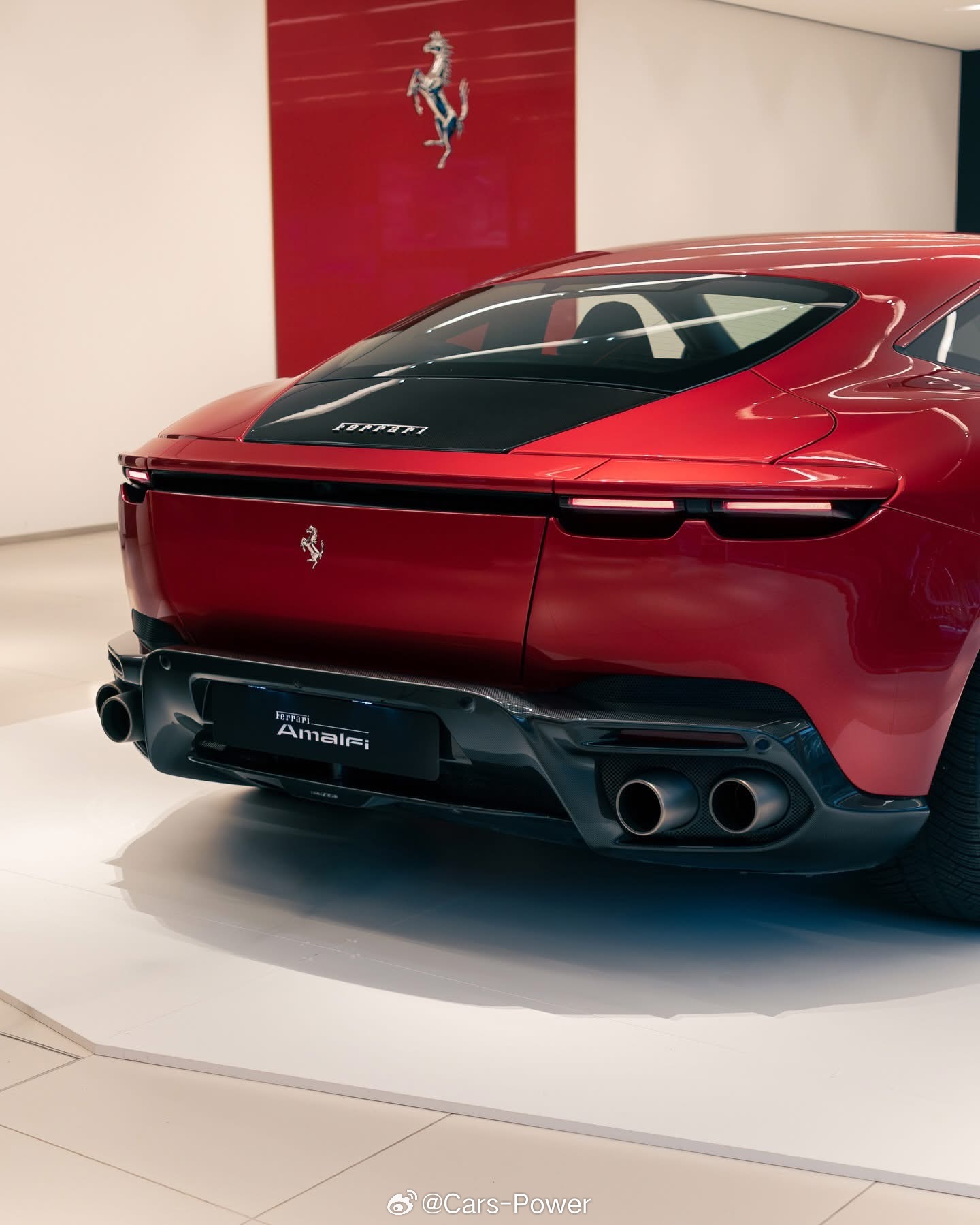 最新款红色小马🐎🐎🐎全新法拉利Amalfi