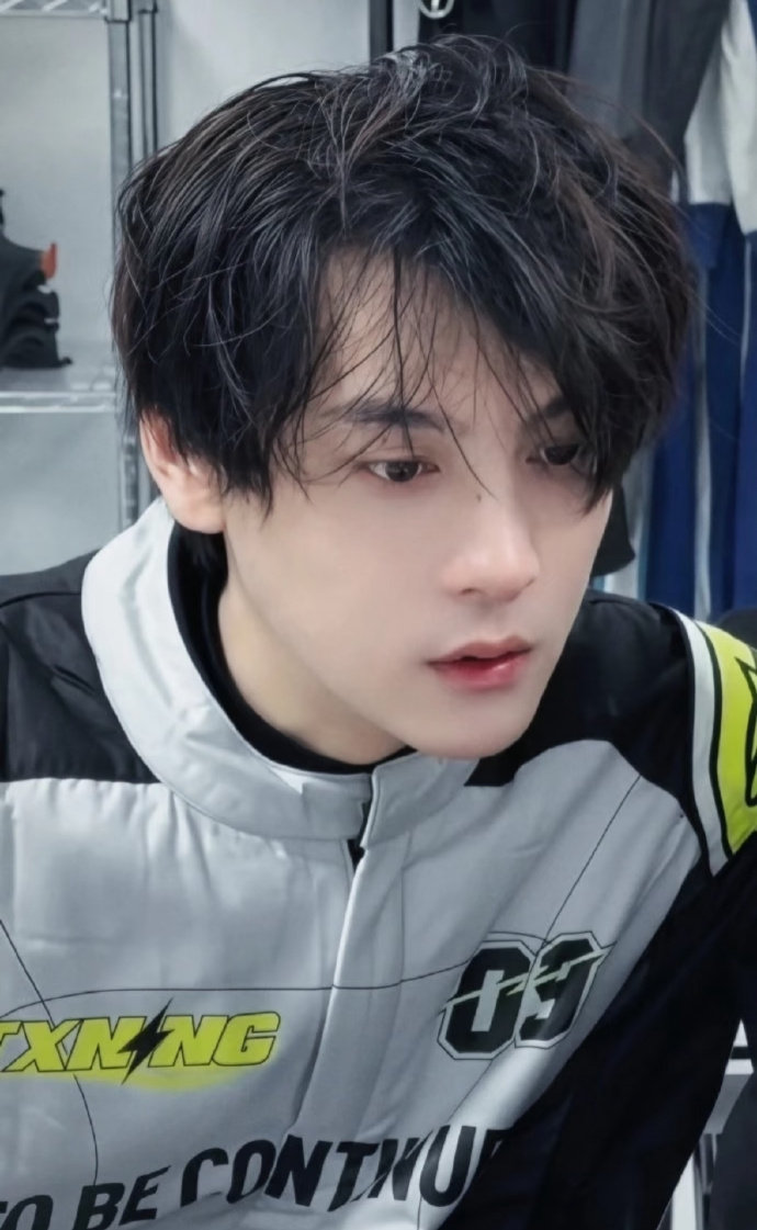 田栩宁汉堡王的地广大屏 田栩宁地广大屏好权威田栩宁汉堡王的地广大屏，田栩宁地广大