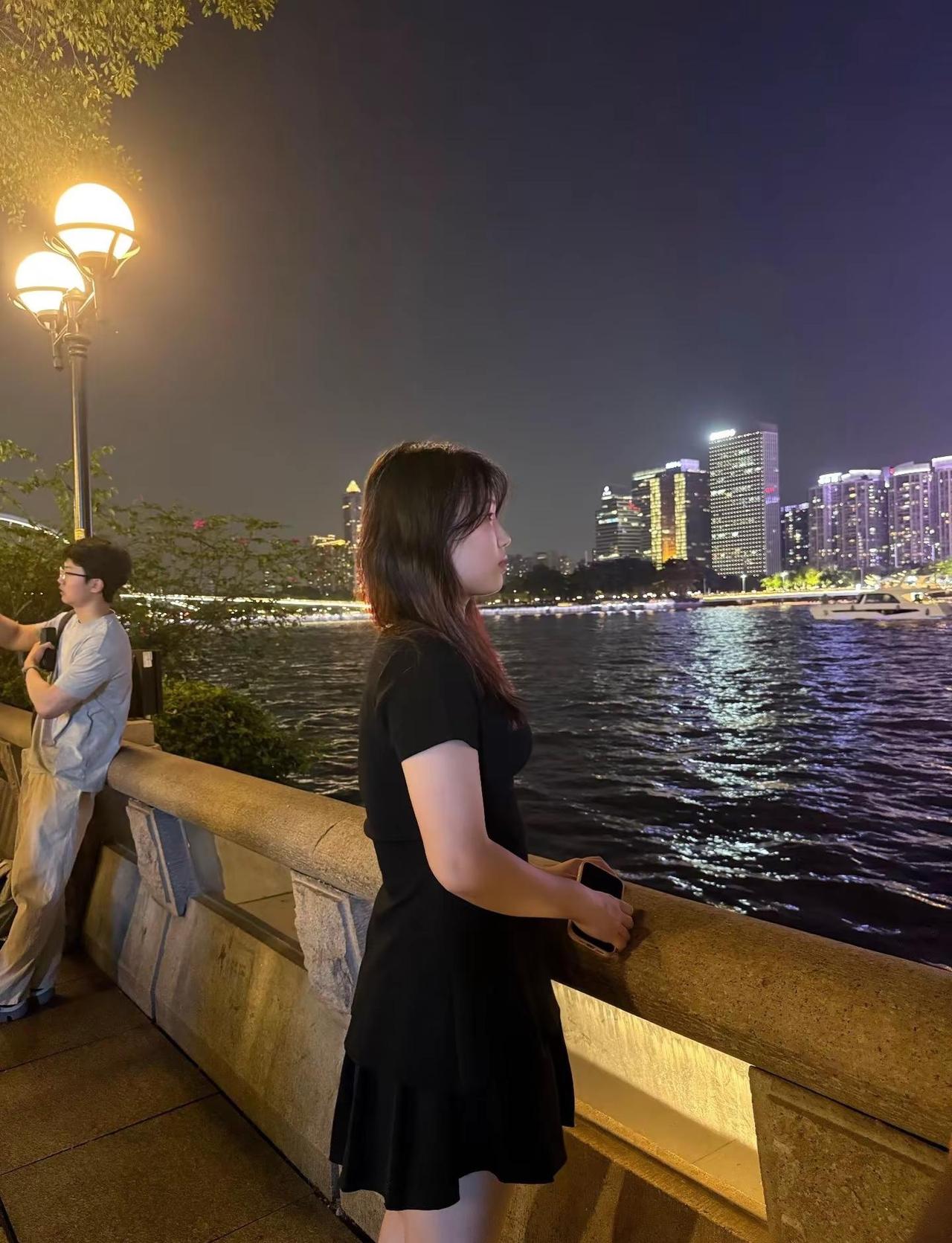 下一站广州塔 夜景下的我们 晚风打卡 广州铁塔小蛮腰