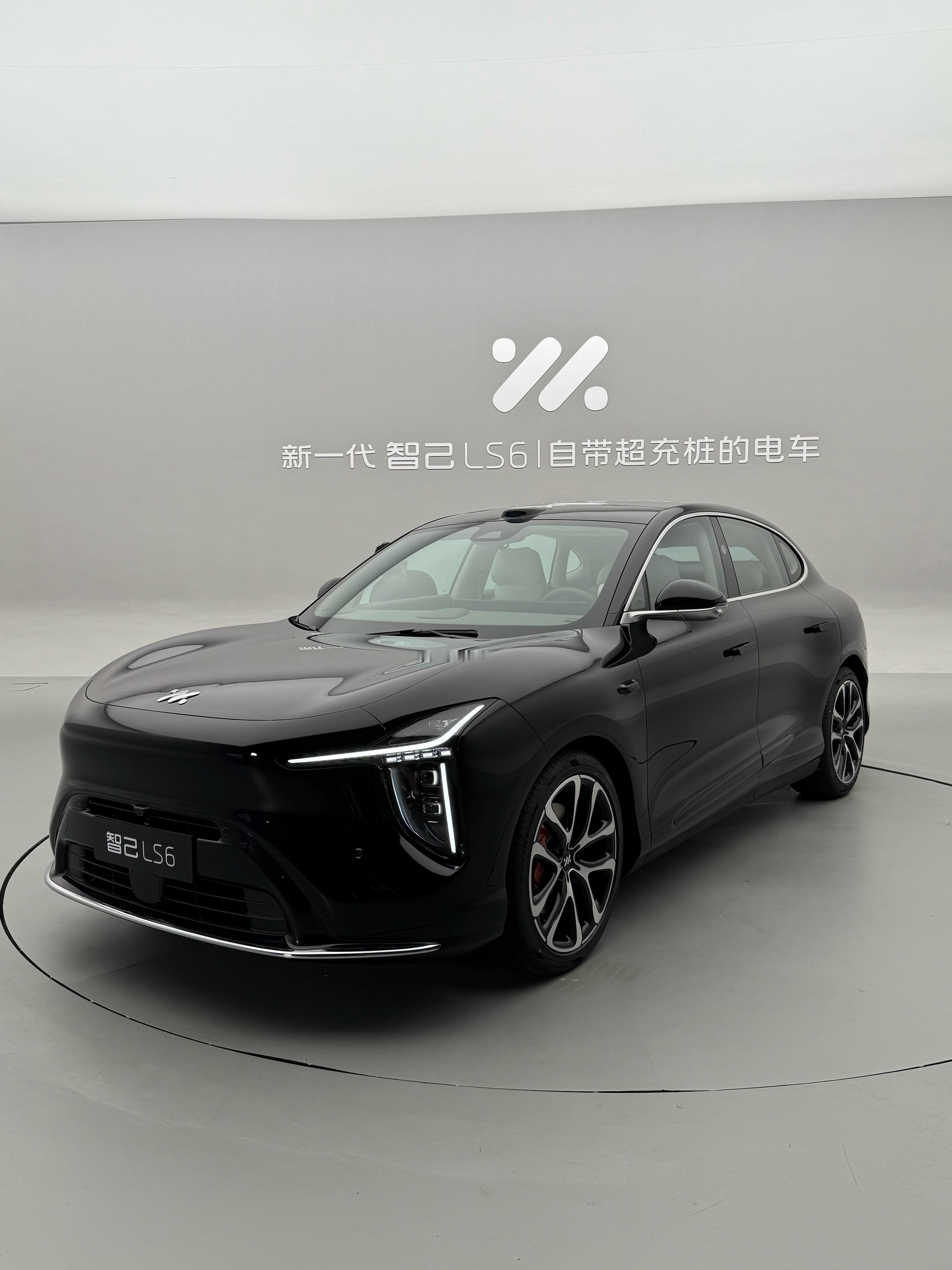 智己增程ls6全球首次上车520线激光雷达！！！520线！！！ 搭配英伟达Tho