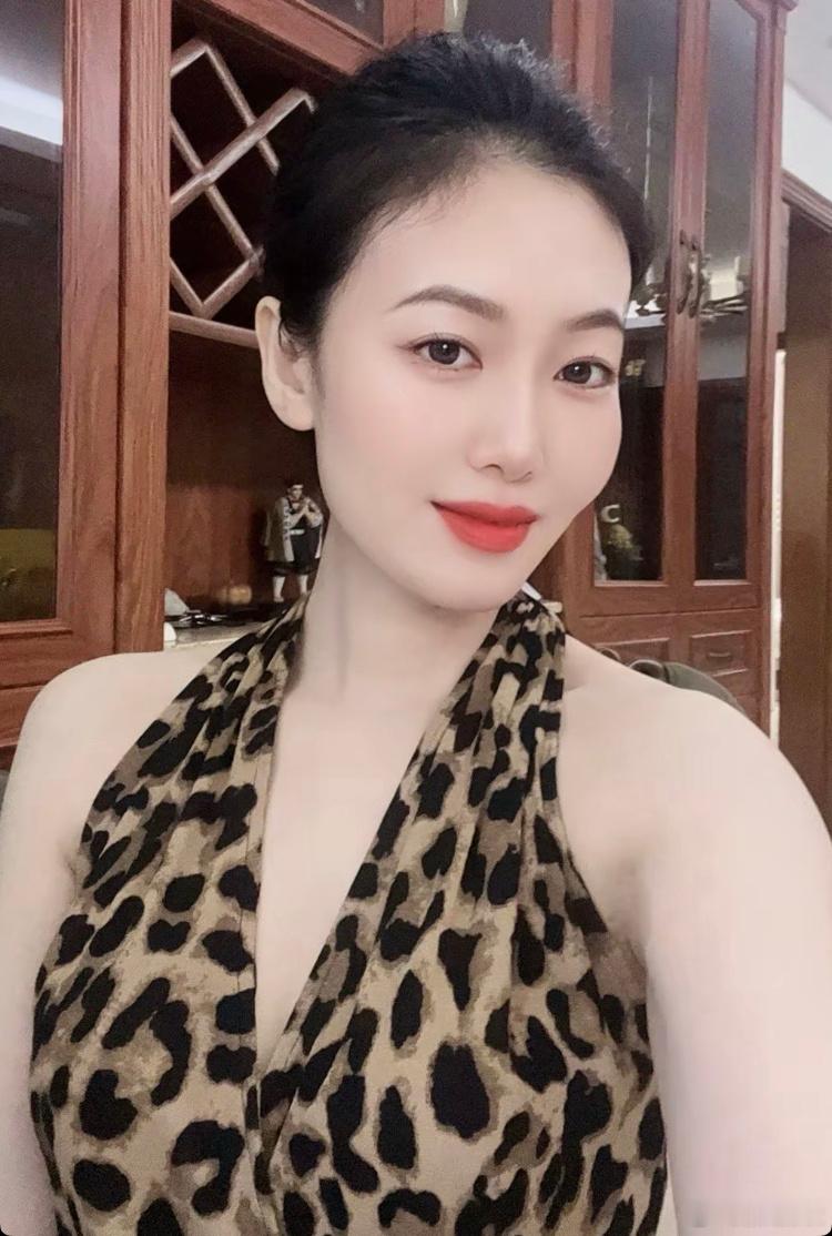 豹纹阿姨 温婉与野性 ​​​