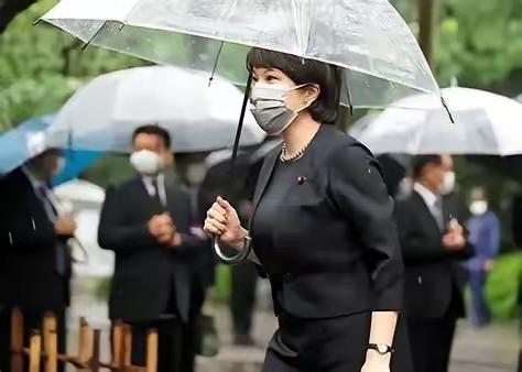 中日若开战，将是地狱模式！全球终于清醒了：中国这次不是在演戏，是真敢！不像俄乌能