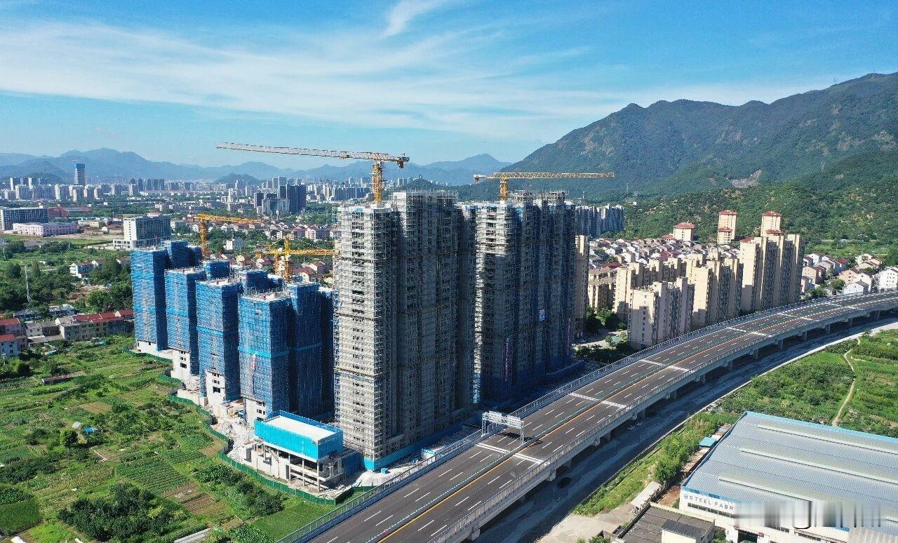 1359套安居房全部封顶！临海提速打造青年暖心港湾

近日，临海市保障性租赁住房