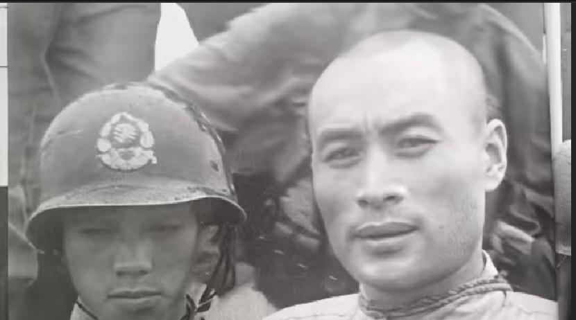 吴石暴露后称：他不是中国共产党党员。资料显示，他是上世纪1947年与中共接触，接