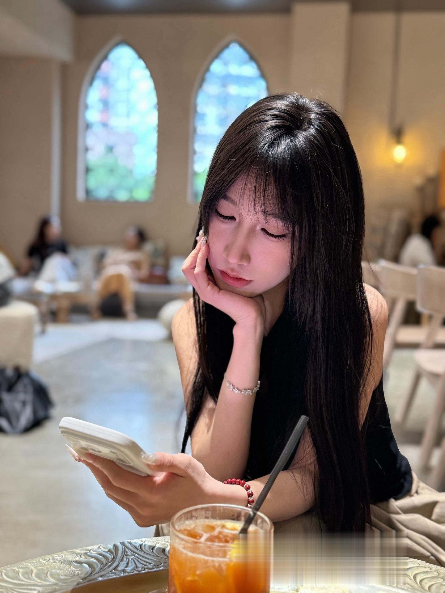 一般你们是怎么夸人的 想听