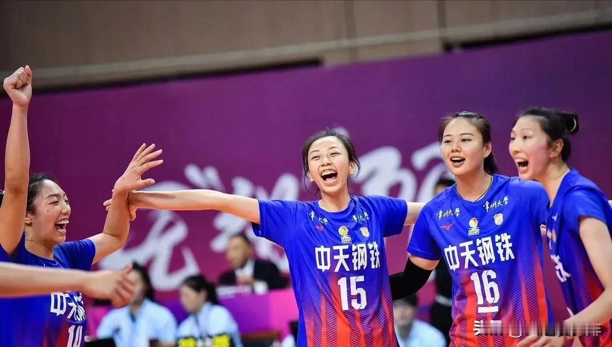 单循环结束，江苏、上海、北京、天津女排有4强的实力。
江苏和上海更是一骑绝尘！